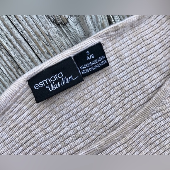 Ladies ESMARA By Heidi Klum Tan Boxy Comfortable & Cute Sweater Top S 4 6 - Picture 5 of 9